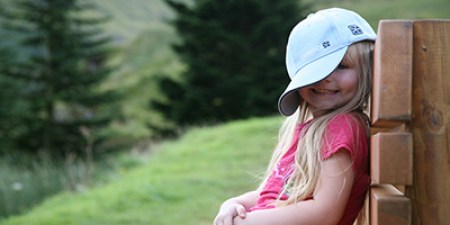 Children's Caps in a Variety of Colors and Styles, Perfect for Uniforms and Promotions